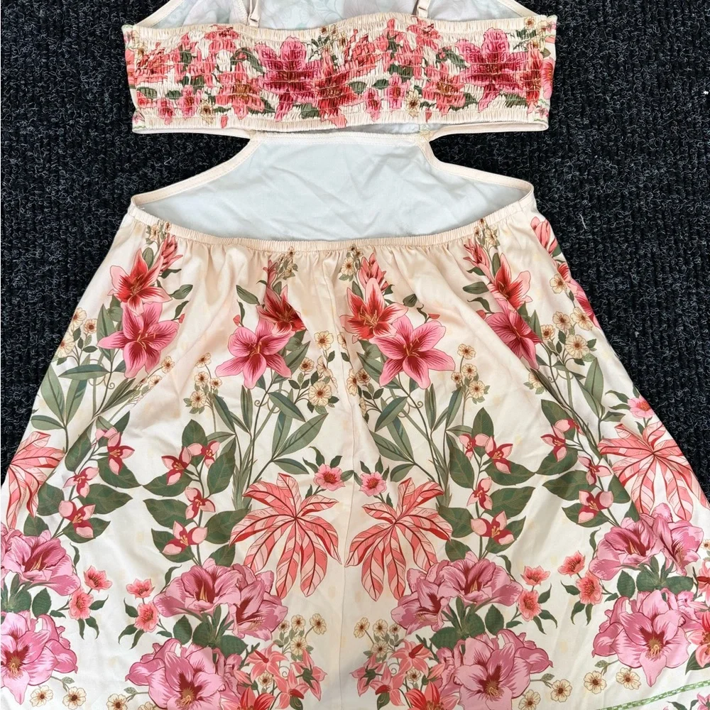 Floral Cutout Mini Dress - Picture 4 of 7